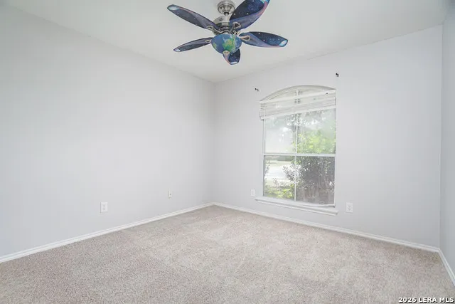 9045 Clearwood Path Universal City, TX 78148