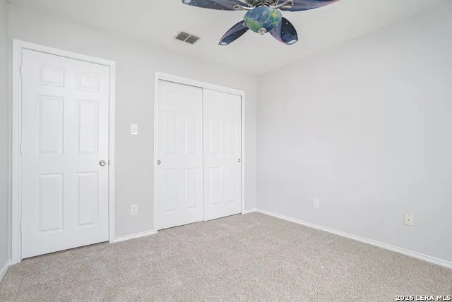 9045 Clearwood Path Universal City, TX 78148