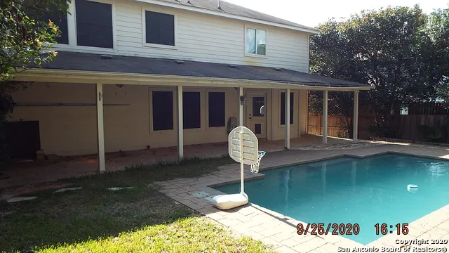 204 CINNABAR TRAIL Cibolo, TX 78108