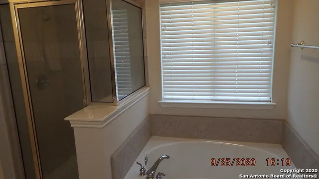 204 CINNABAR TRAIL Cibolo, TX 78108