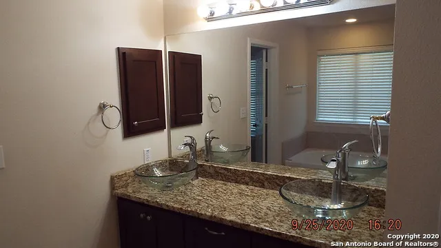 204 CINNABAR TRAIL Cibolo, TX 78108