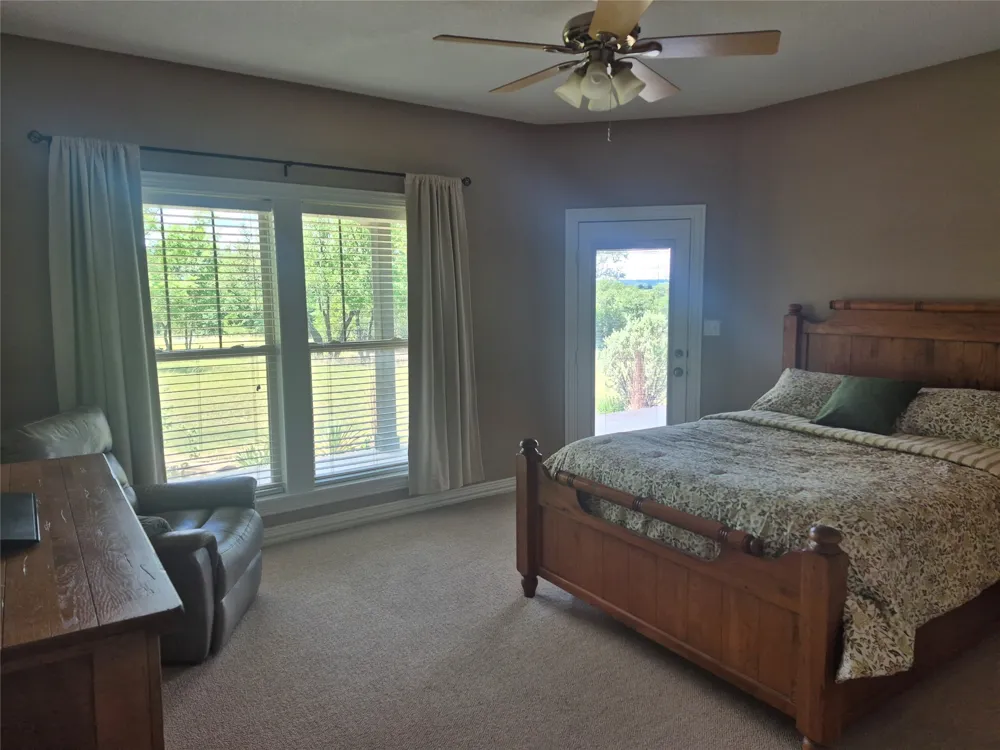 3851 County Road 156 Road Bluff Dale, TX 76433
