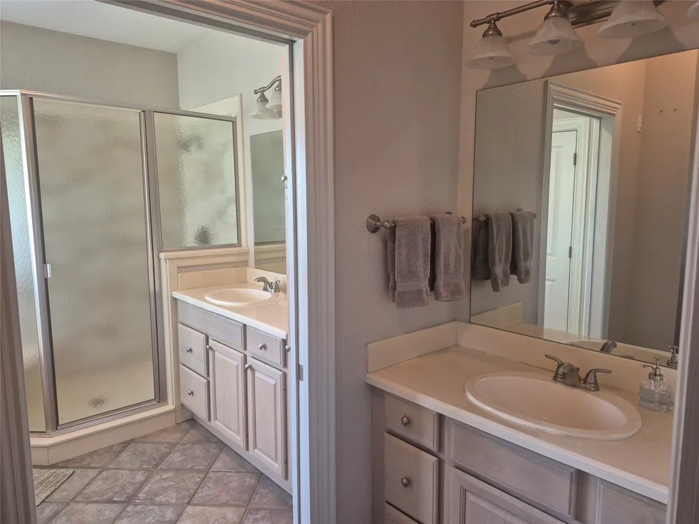 3851 County Road 156 Road Bluff Dale, TX 76433