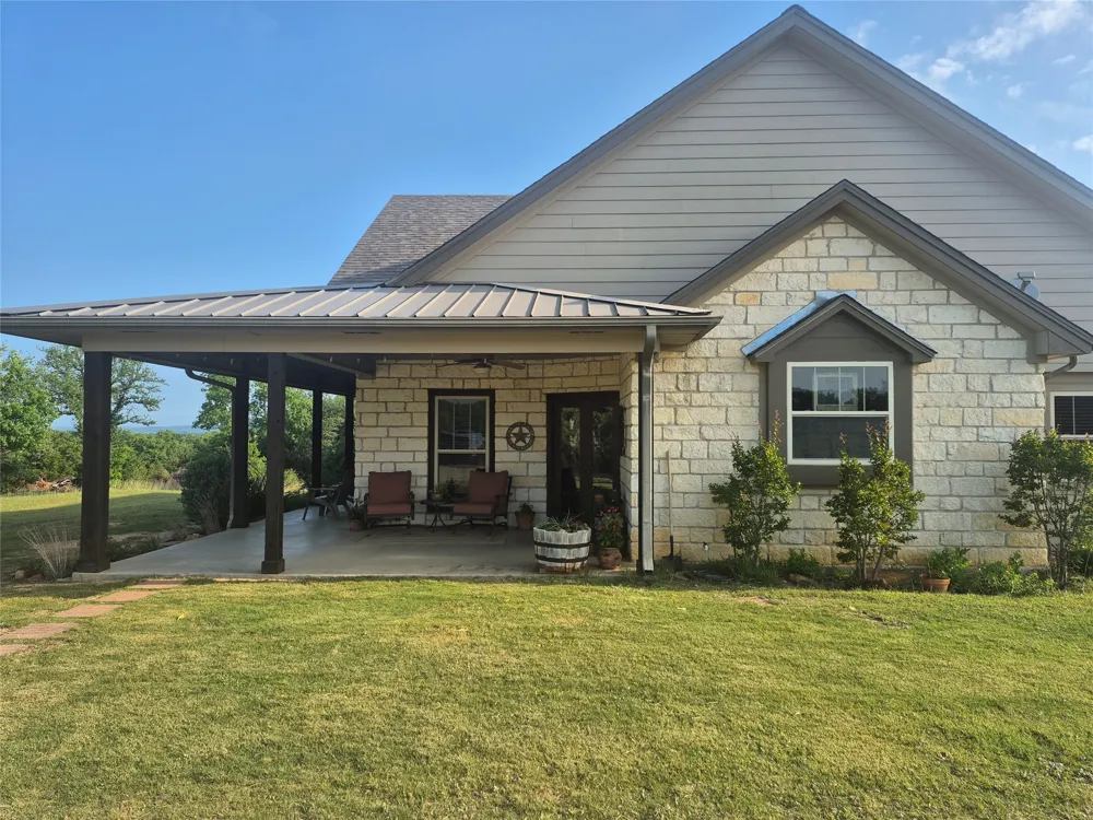 3851 County Road 156 Road Bluff Dale, TX 76433
