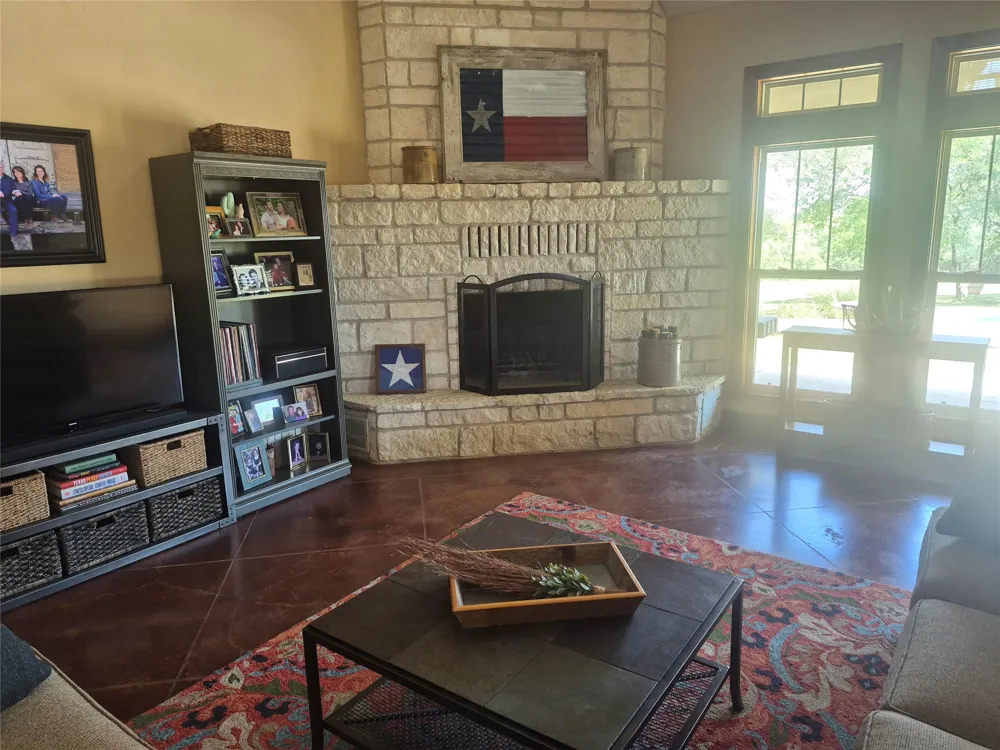 3851 County Road 156 Road Bluff Dale, TX 76433
