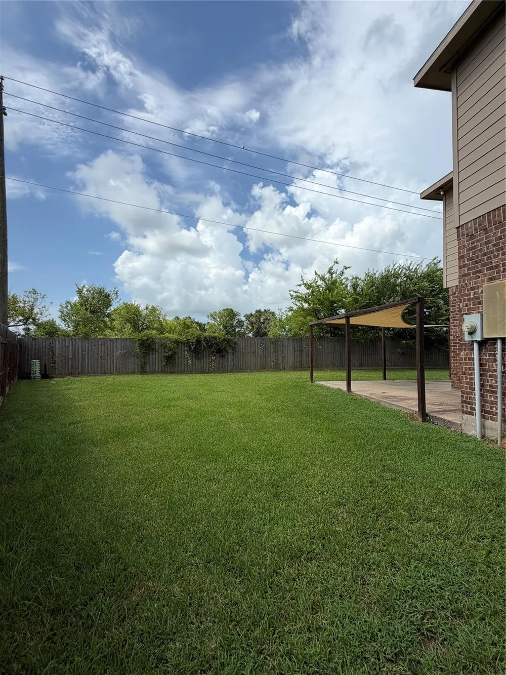 7034 Sun Creek Drive Hitchcock, TX 77563