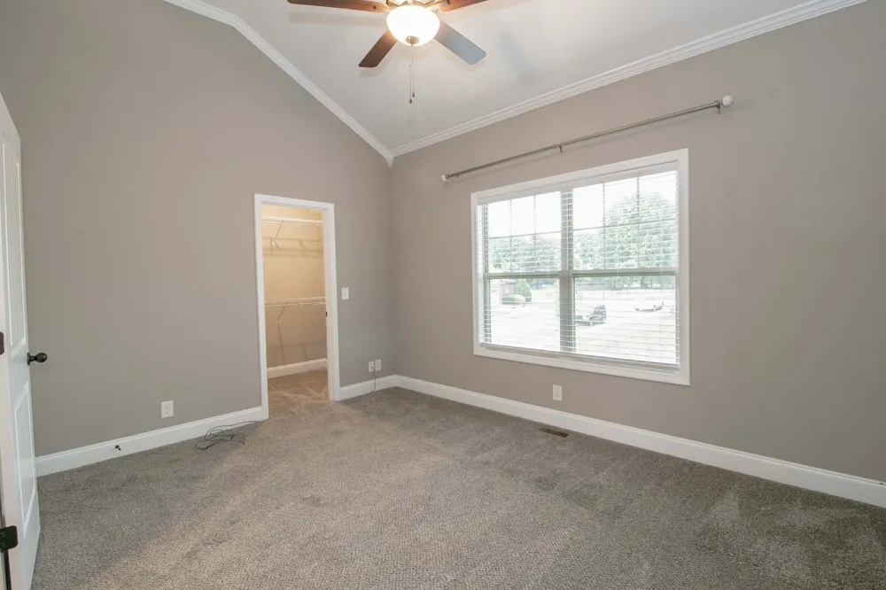 180 Dundee Drive Clarksville, TN 37043