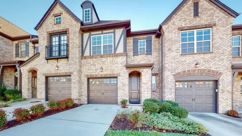 2093 Newark Ln