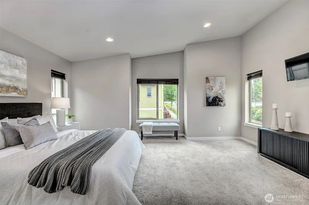 16301 Main View Lane NE Duvall, WA 98019
