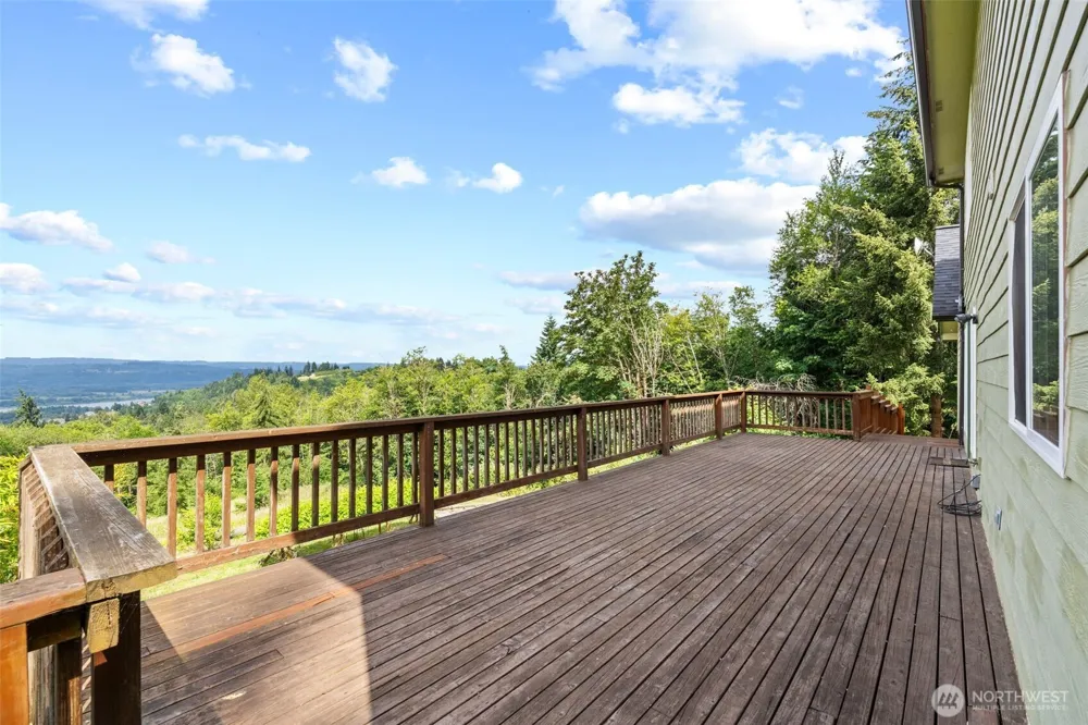 4955 Green Mountain Road Kalama, WA 98625