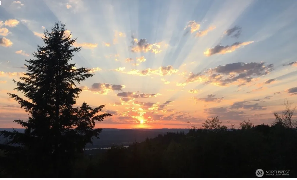 4955 Green Mountain Road Kalama, WA 98625