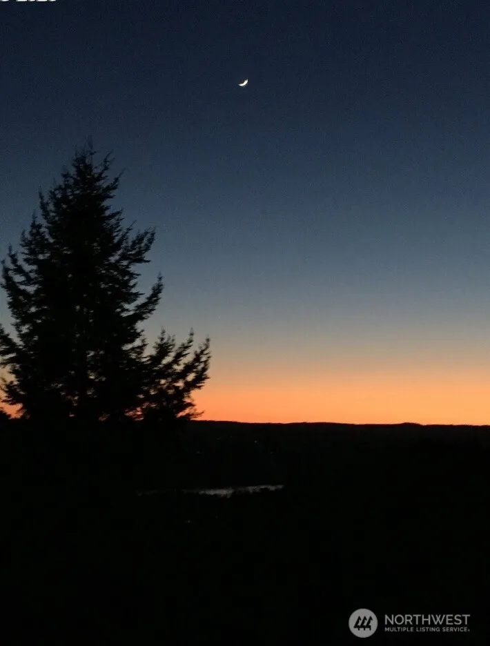 4955 Green Mountain Road Kalama, WA 98625