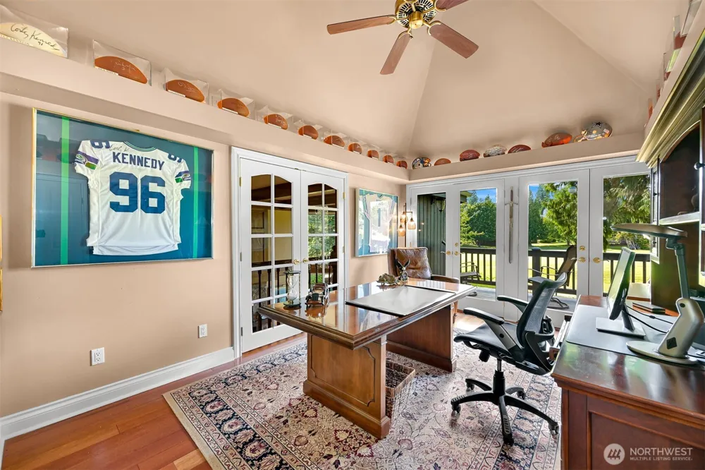 8607 Great Horned Owl Lane Blaine, WA 98230