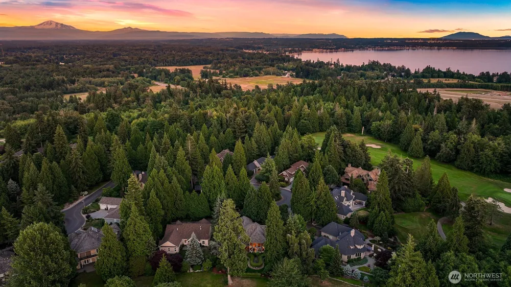 8607 Great Horned Owl Lane Blaine, WA 98230