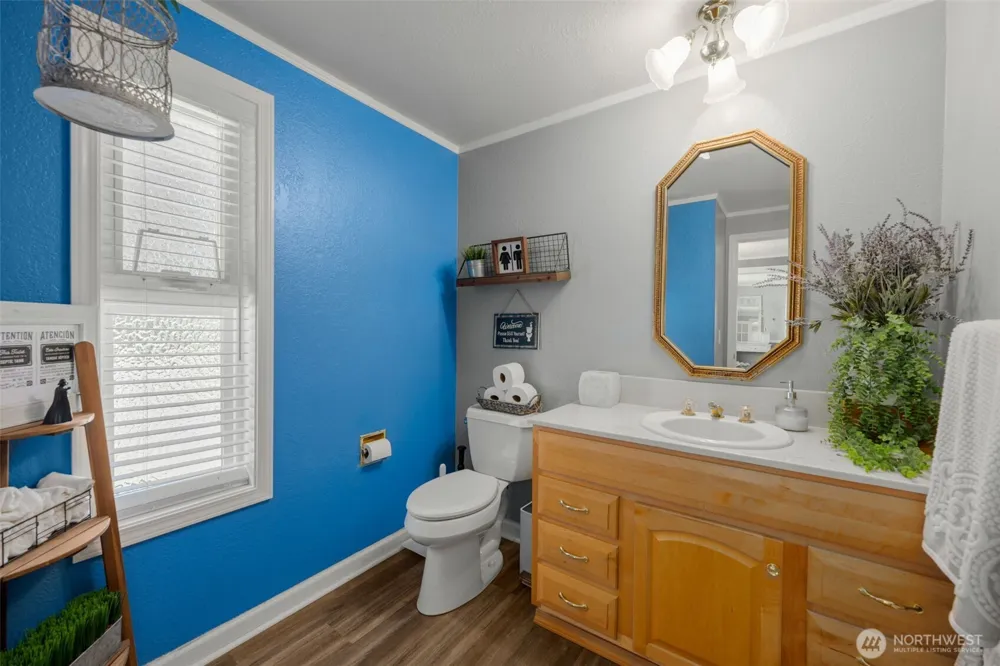 41604 218th Ave SE Enumclaw, WA 98022