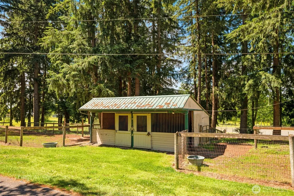 41604 218th Ave SE Enumclaw, WA 98022
