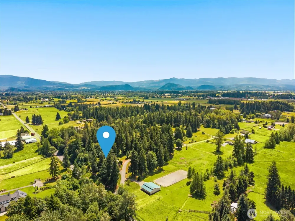 41604 218th Ave SE Enumclaw, WA 98022