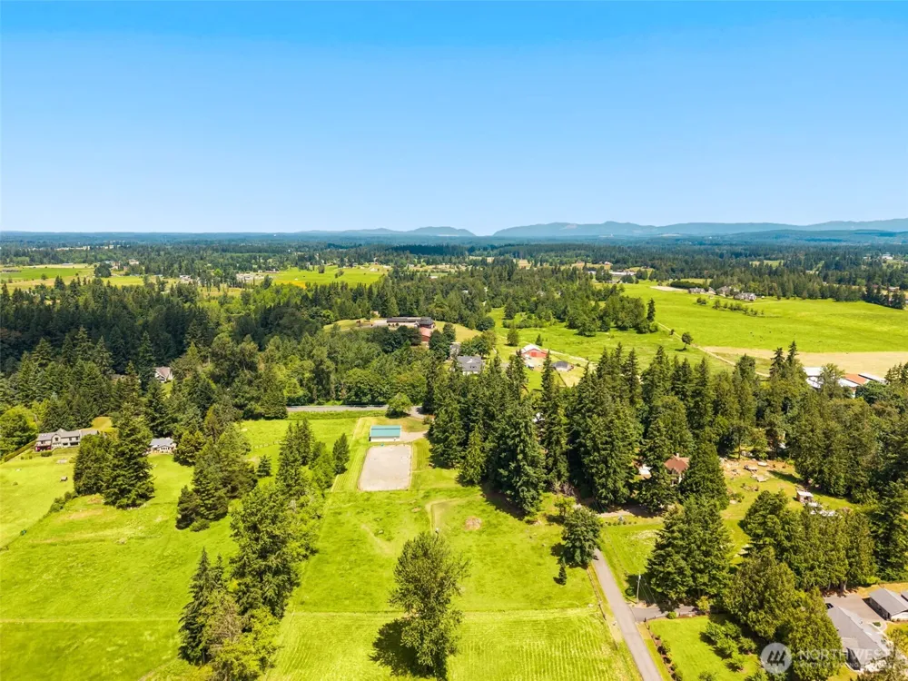 41604 218th Ave SE Enumclaw, WA 98022