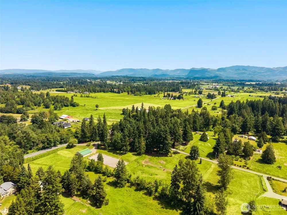 41604 218th Ave SE Enumclaw, WA 98022