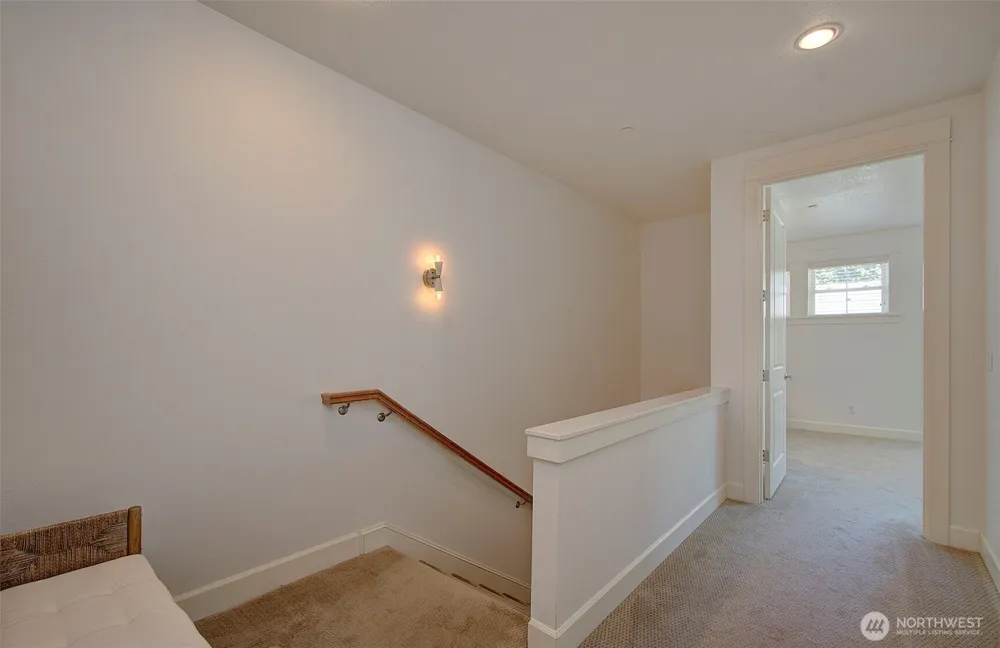 4117 NW 77th Avenue Camas, WA 98607