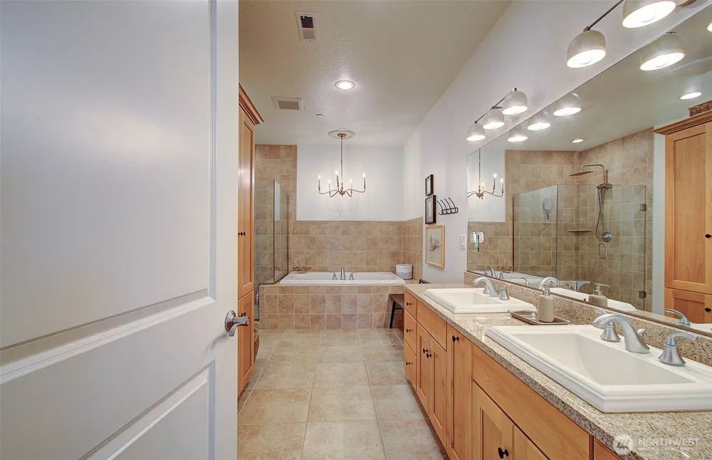 4117 NW 77th Avenue Camas, WA 98607