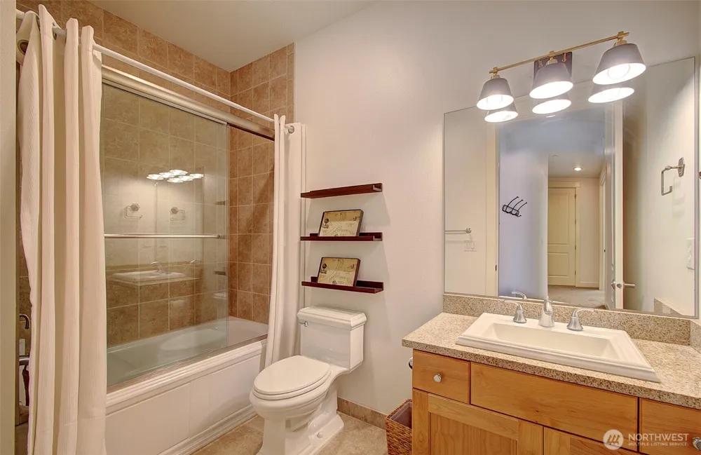 4117 NW 77th Avenue Camas, WA 98607
