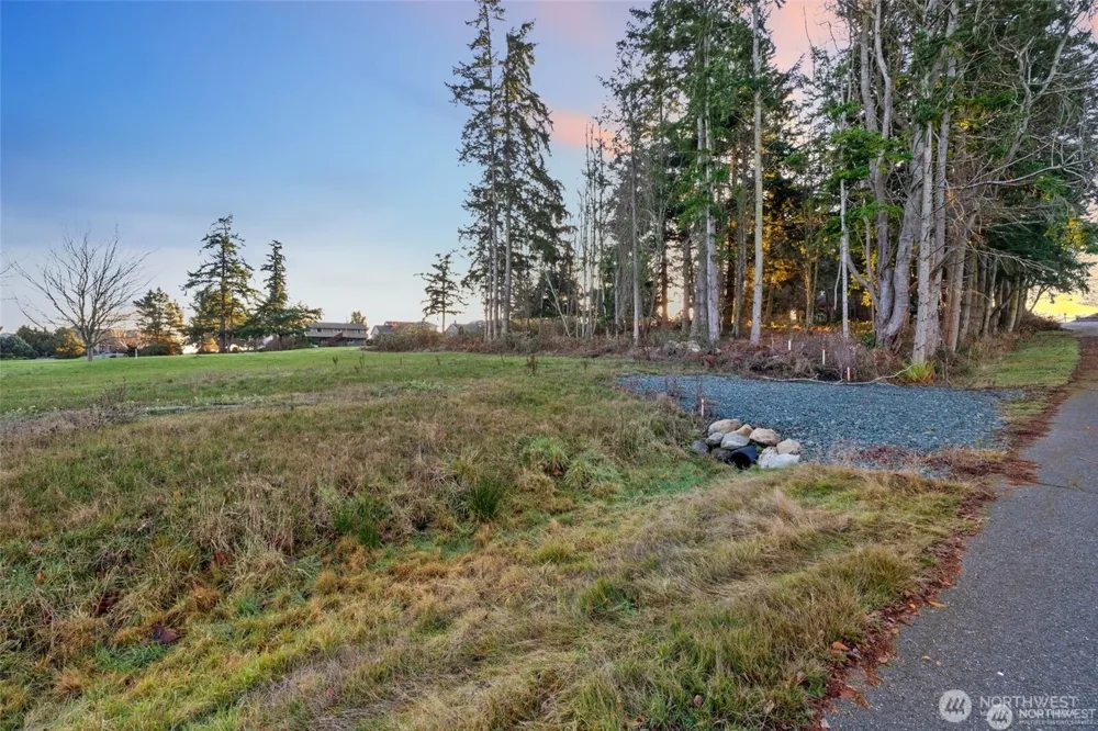 2378 Discovery Place Langley, WA 98260