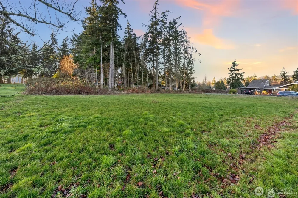 2378 Discovery Place Langley, WA 98260