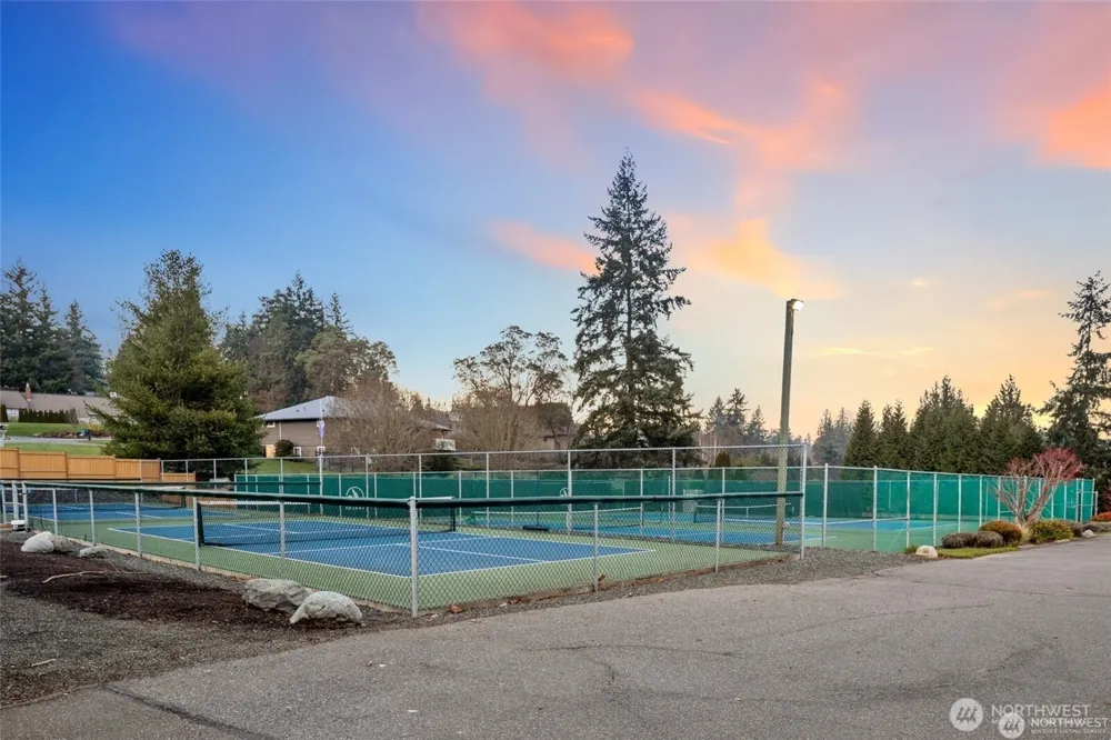 2378 Discovery Place Langley, WA 98260