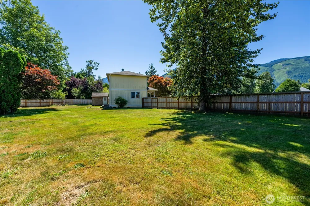 218 Lisa Lane Gold Bar, WA 98251