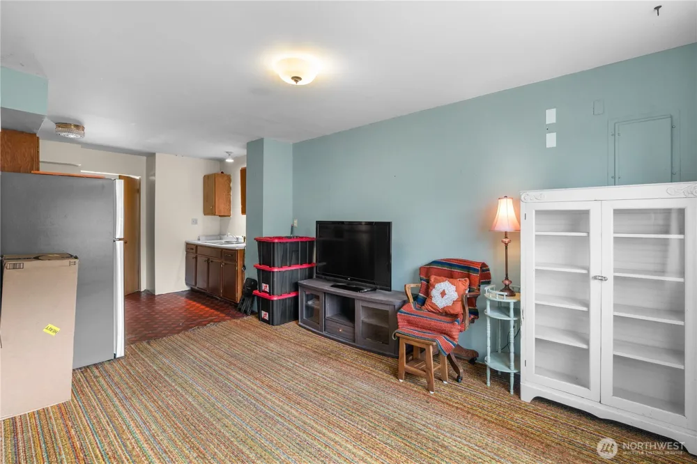 16 Harrison Street Bay Center, WA 98527