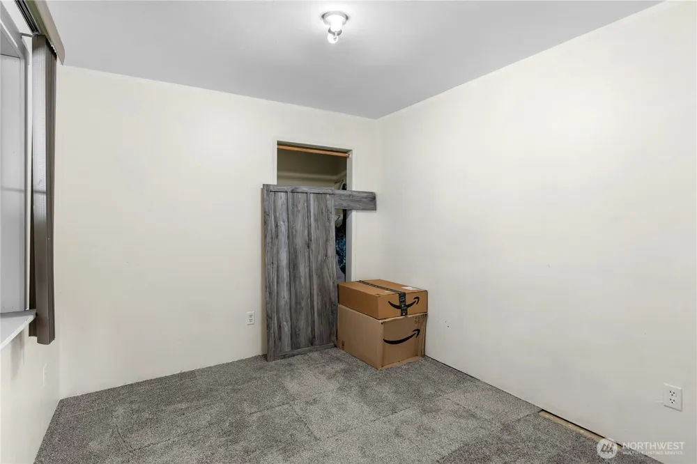16 Harrison Street Bay Center, WA 98527
