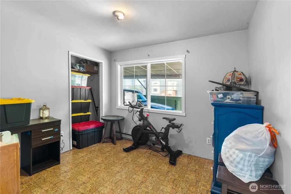 16 Harrison Street Bay Center, WA 98527