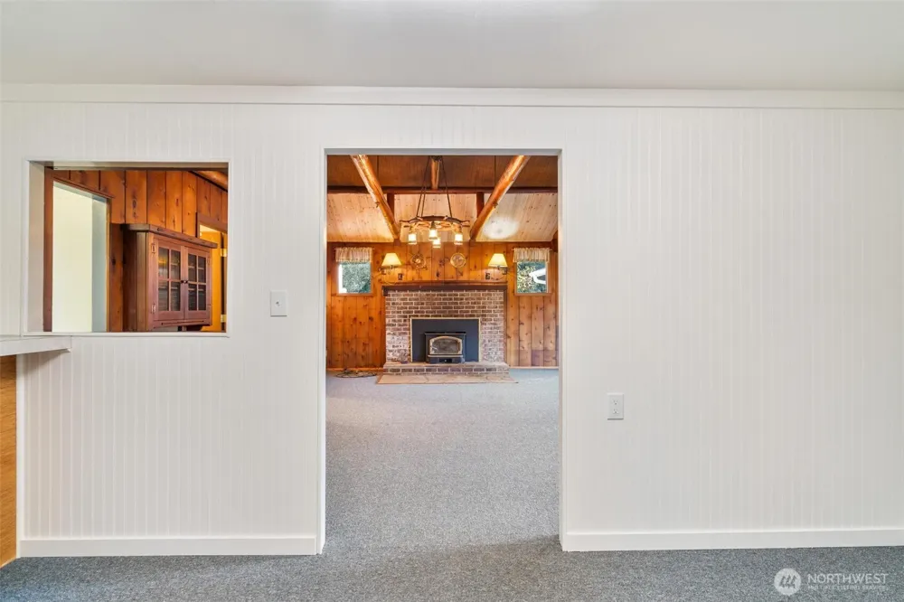 1847 SR 105 Grayland, WA 98547