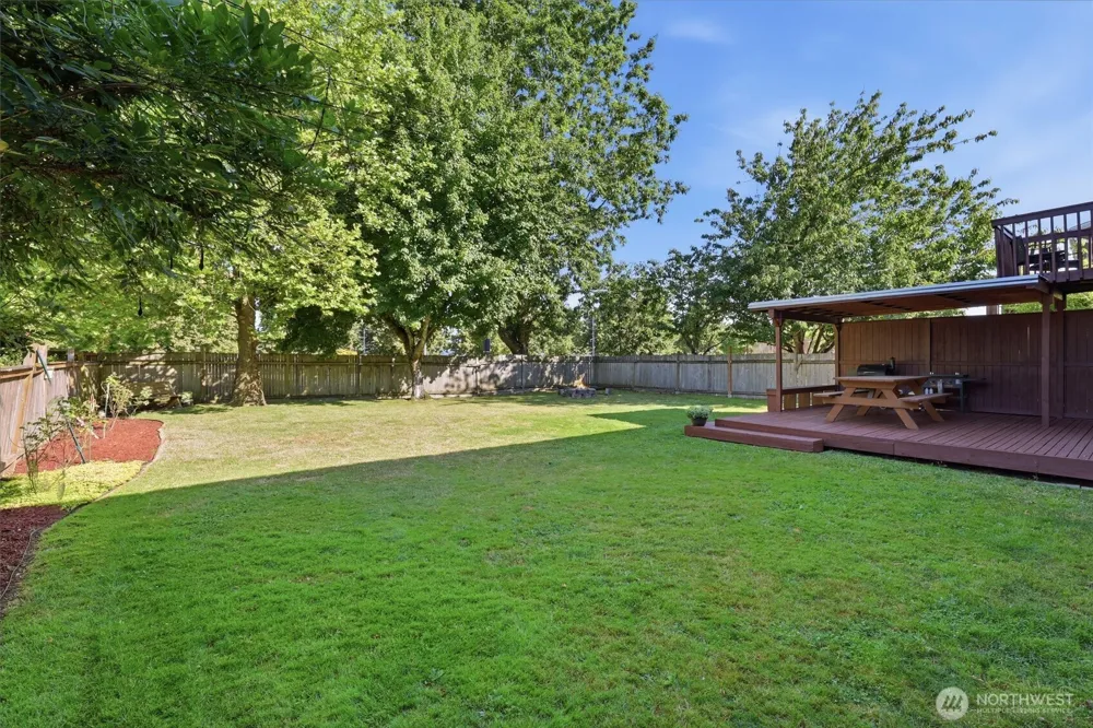 15374 Heintz Avenue SE Monroe, WA 98272