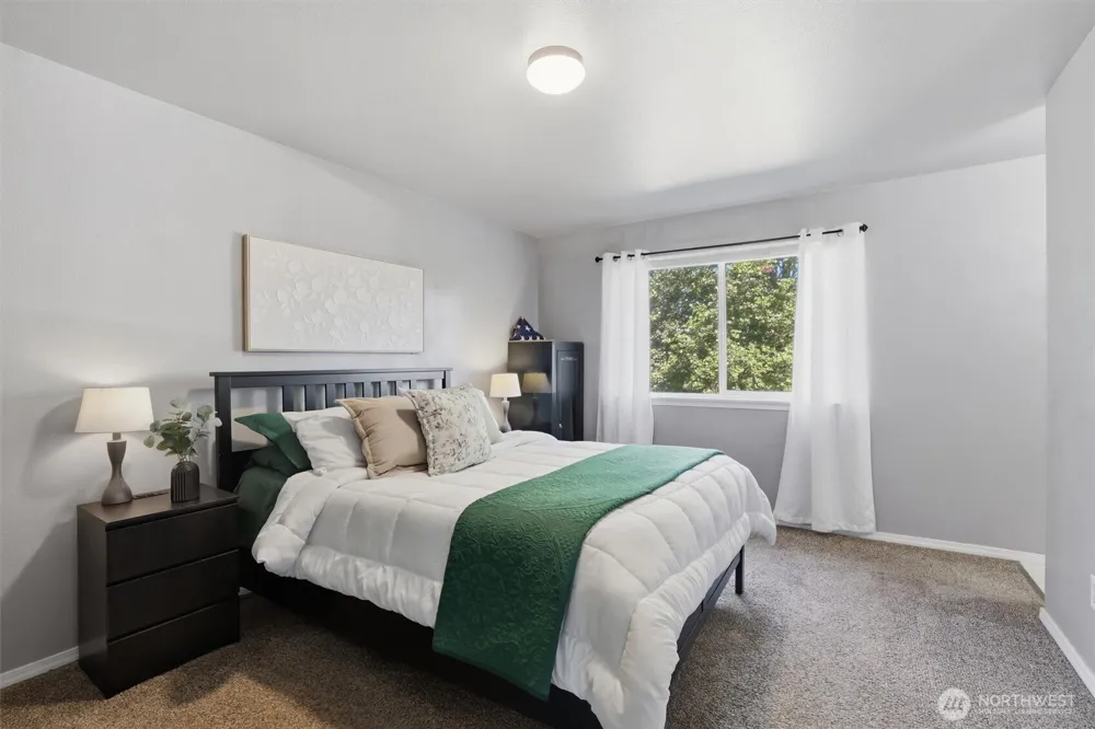 15374 Heintz Avenue SE Monroe, WA 98272