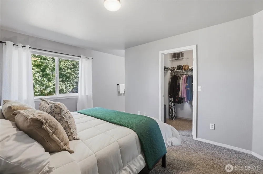 15374 Heintz Avenue SE Monroe, WA 98272