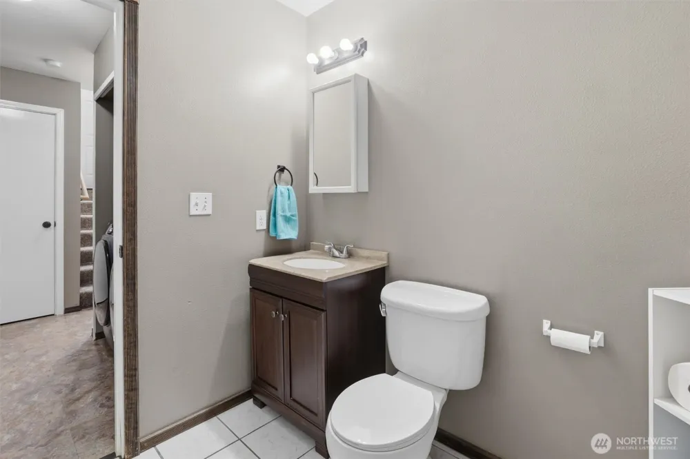 15374 Heintz Avenue SE Monroe, WA 98272