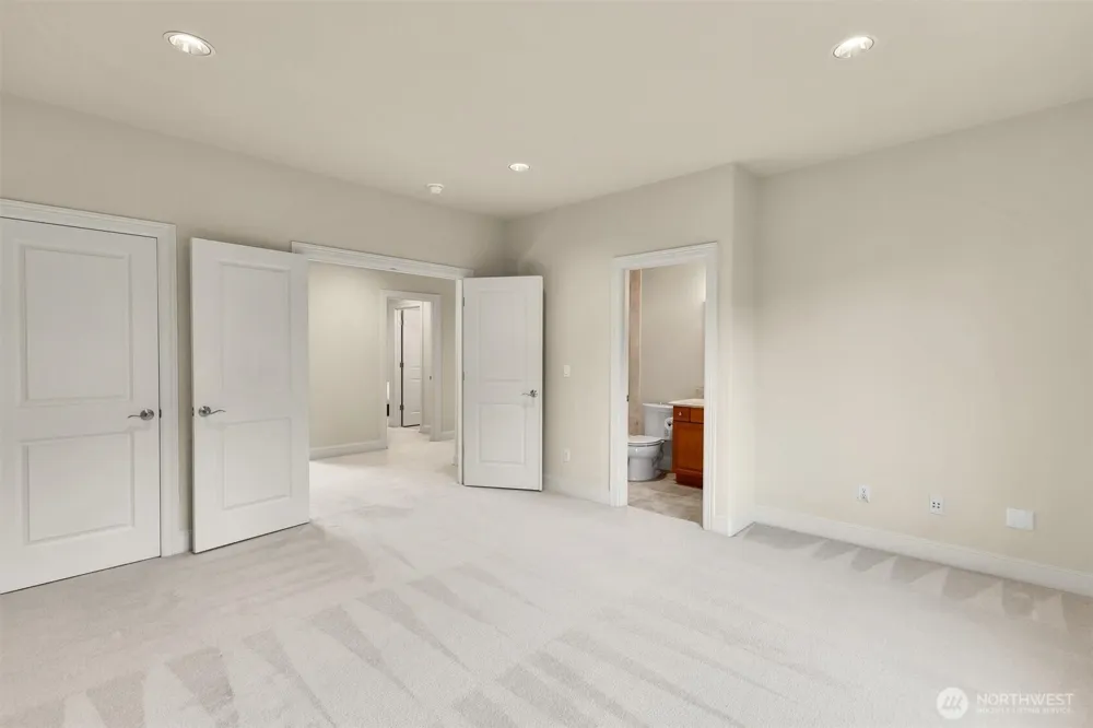 8225 155th Avenue SE Newcastle, WA 98059