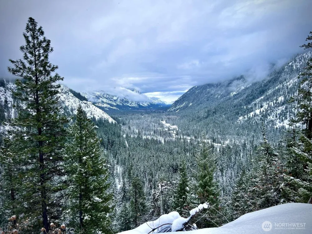 4 Susan Road Okanogan, WA 98833