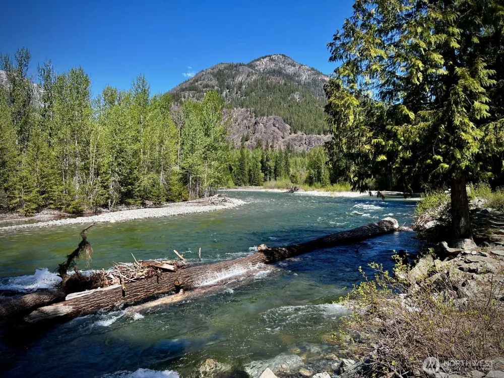 4 Susan Road Okanogan, WA 98833