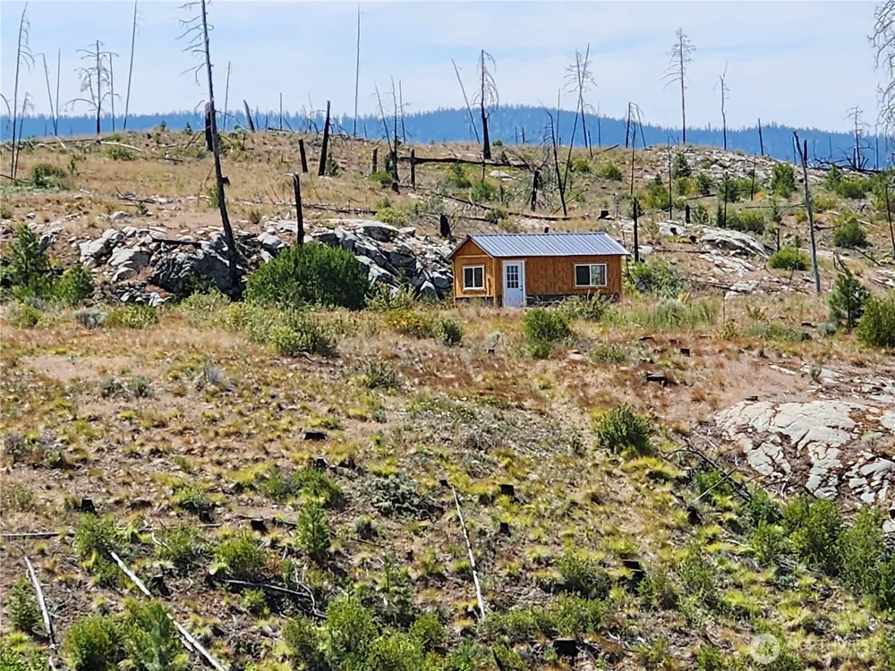 94 Allen Drive Oroville, WA 98859