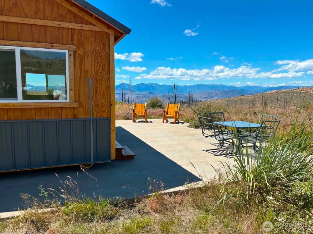 94 Allen Drive Oroville, WA 98859