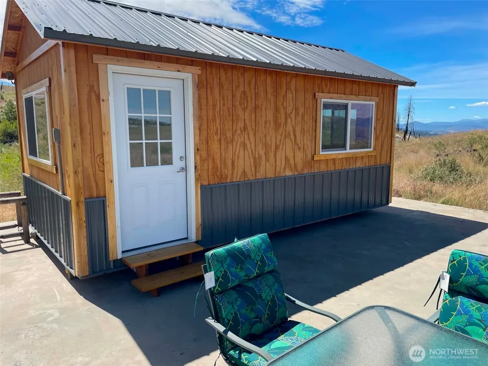 94 Allen Drive Oroville, WA 98859