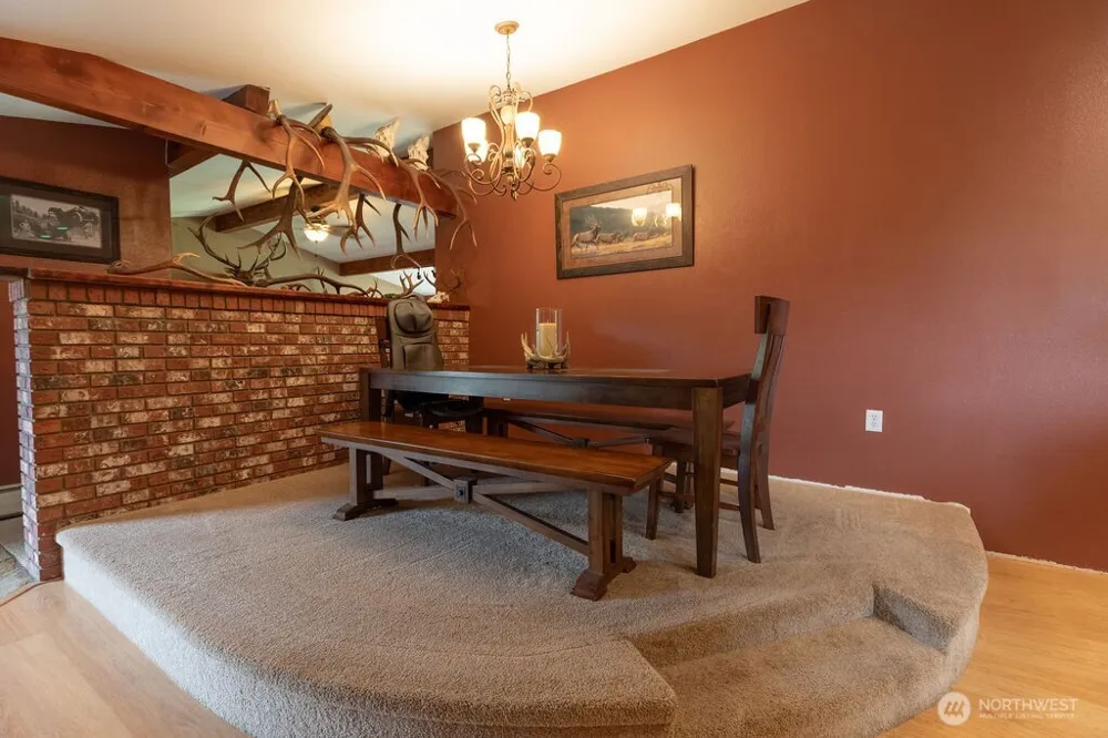 461 Fern Hill Road Forks, WA 98331