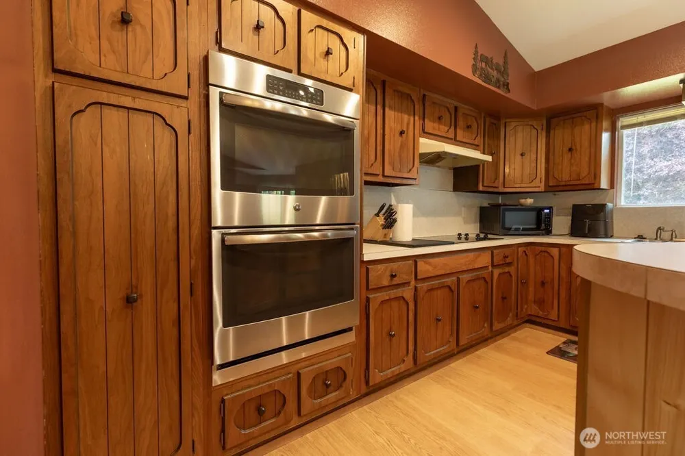 461 Fern Hill Road Forks, WA 98331