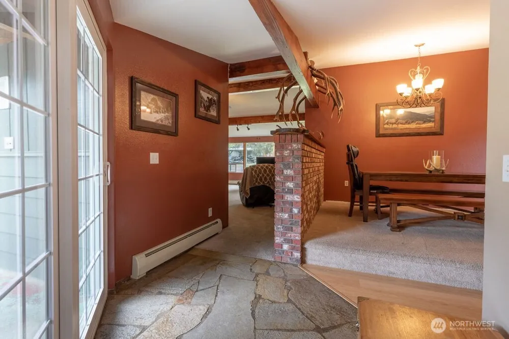 461 Fern Hill Road Forks, WA 98331