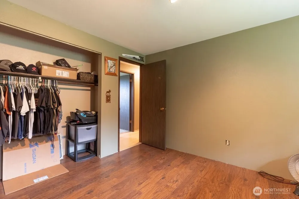 461 Fern Hill Road Forks, WA 98331