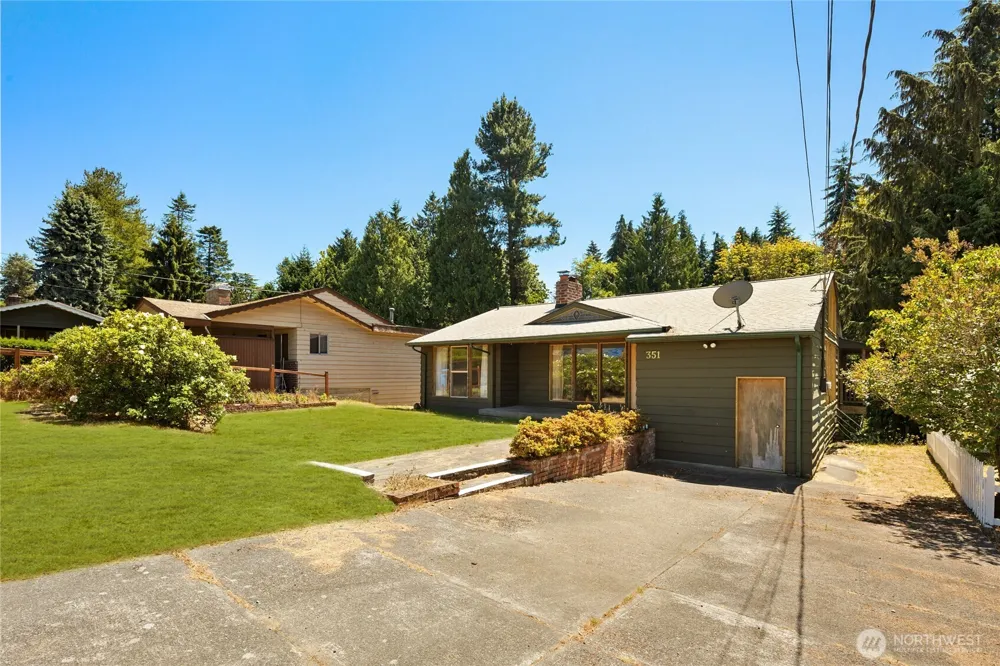 351 NE 163rd Shoreline, WA 98155