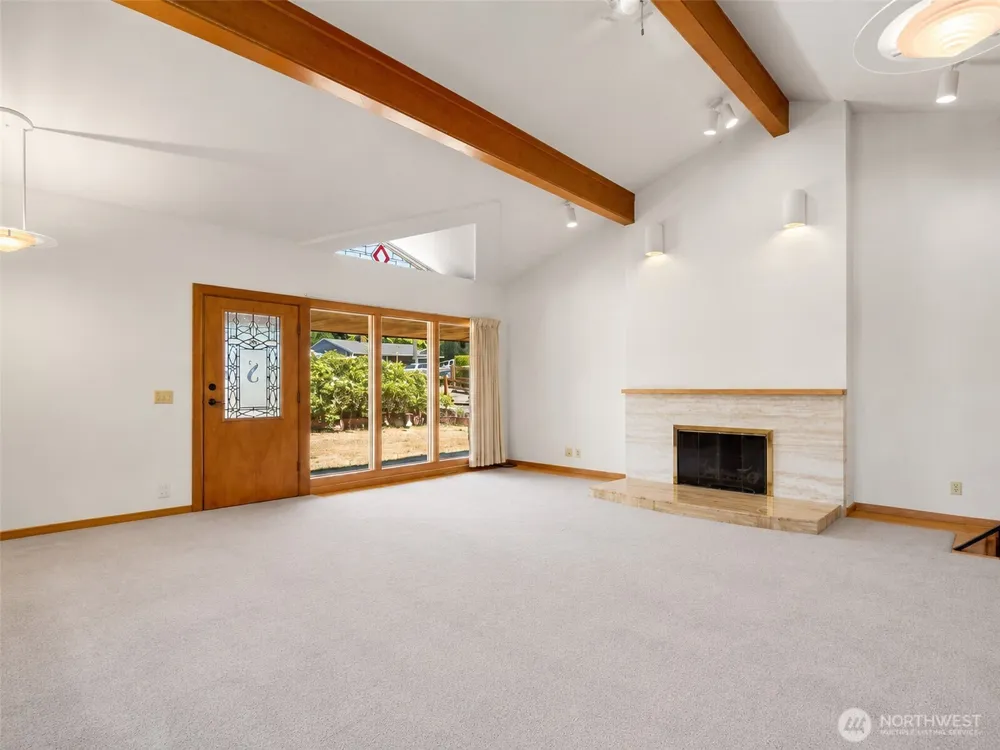 351 NE 163rd Shoreline, WA 98155